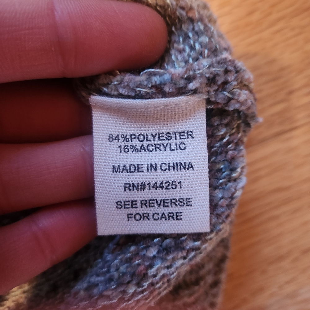 Jessica Simpson Sweater - Picture 4 of 8